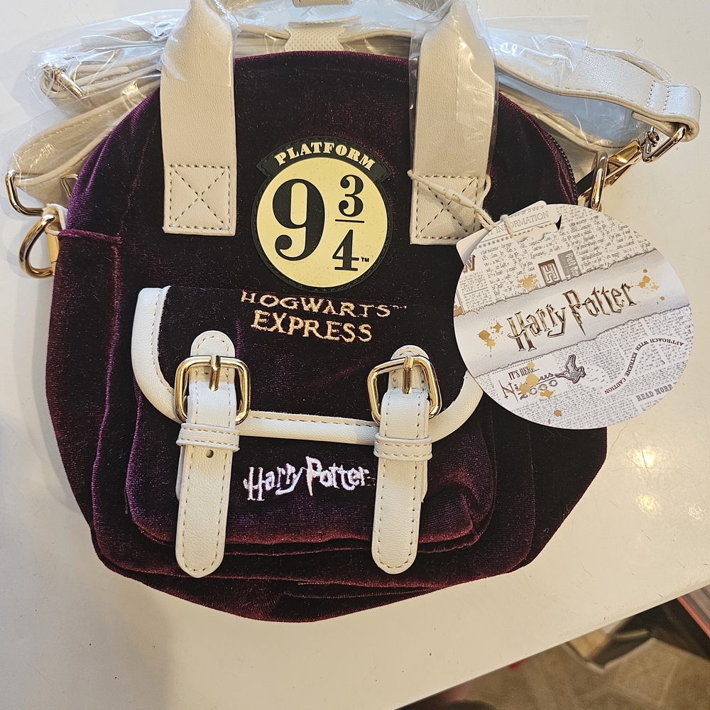Harry Potter Burgundy and White Clutch